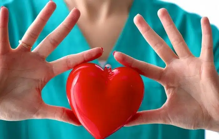 تجربتي مع عملية القلب المفتوح للاطفال