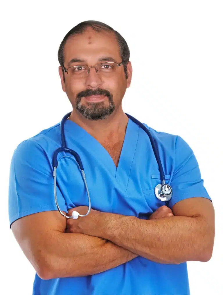 الدكتور وليد اسماعيل الأستاذ بجامعة عين شمس: 250 ألف طفل يولدون بمشكلات في القلب سنويا