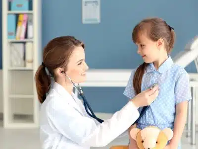 معدل ضربات القلب الطبيعي للاطفال
